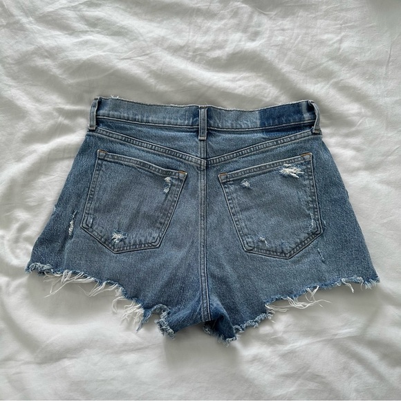 EUC Abercrombie High Rise Cutoff 90s Short - Medium Distressed Denim Wash - Picture 2 of 4